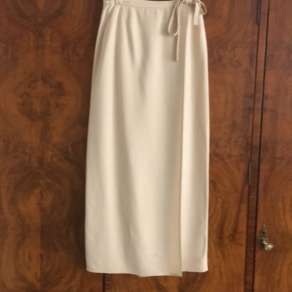 Vintage Anne Taylor cream Maxi sarong silk wrap skirt